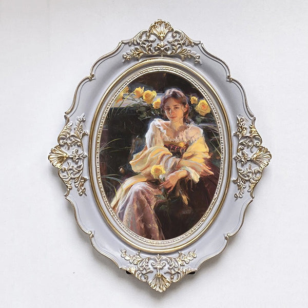 European Palace Oval Frame