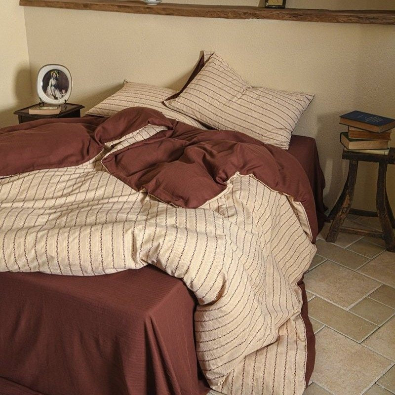 Cosy Farmhouse Stripe Bedding Set