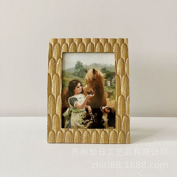 Gilded Feather Vintage Frame