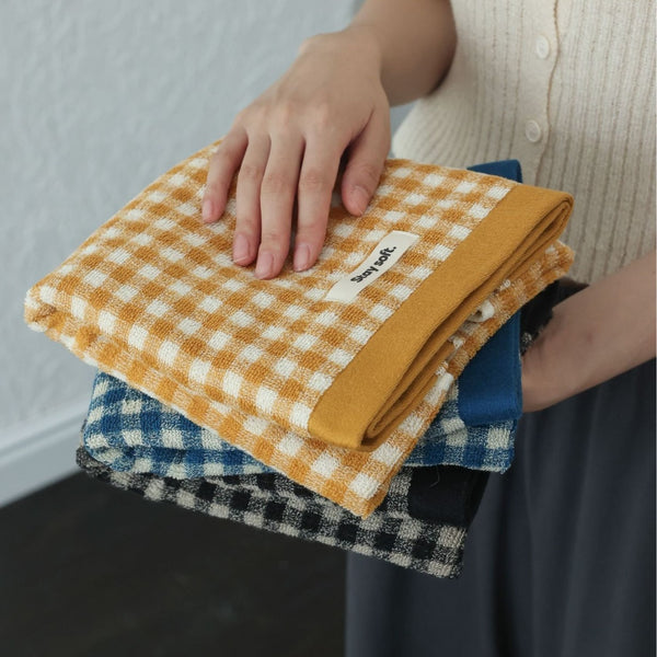 Minimalist Checkered Towel