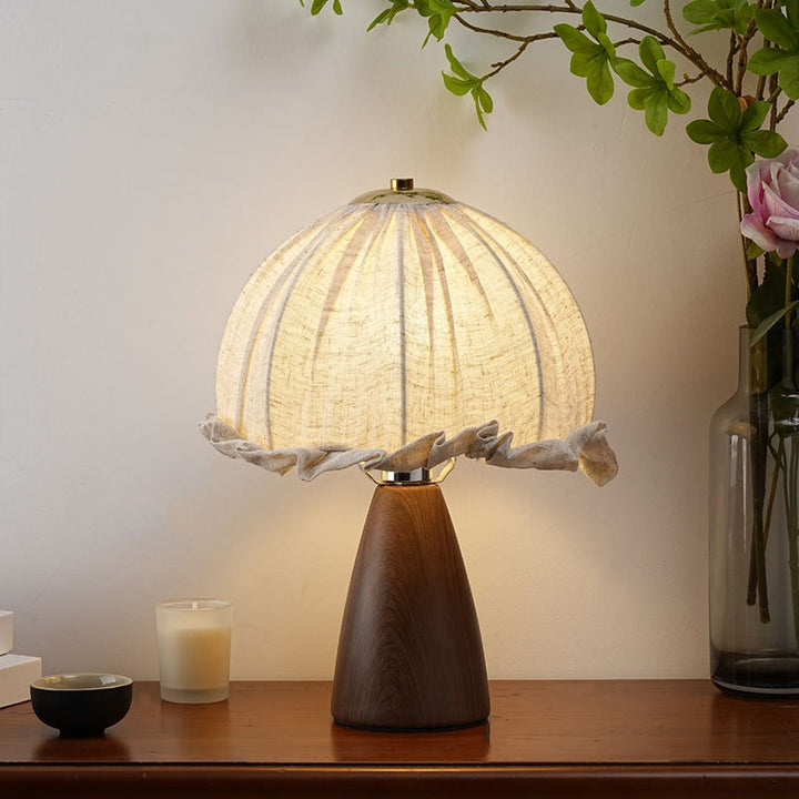 Linen Pleat Glow Lamp