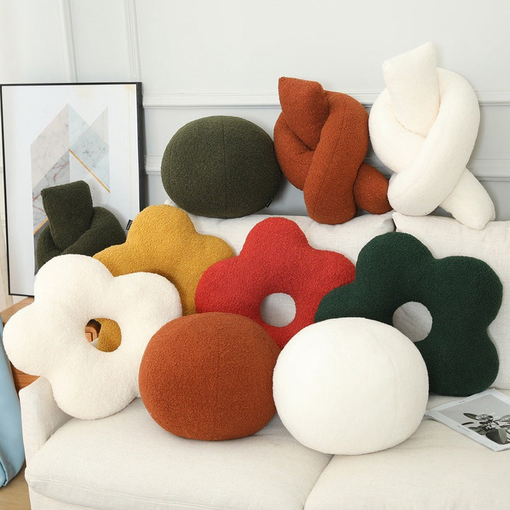 Daisy Land Cushion