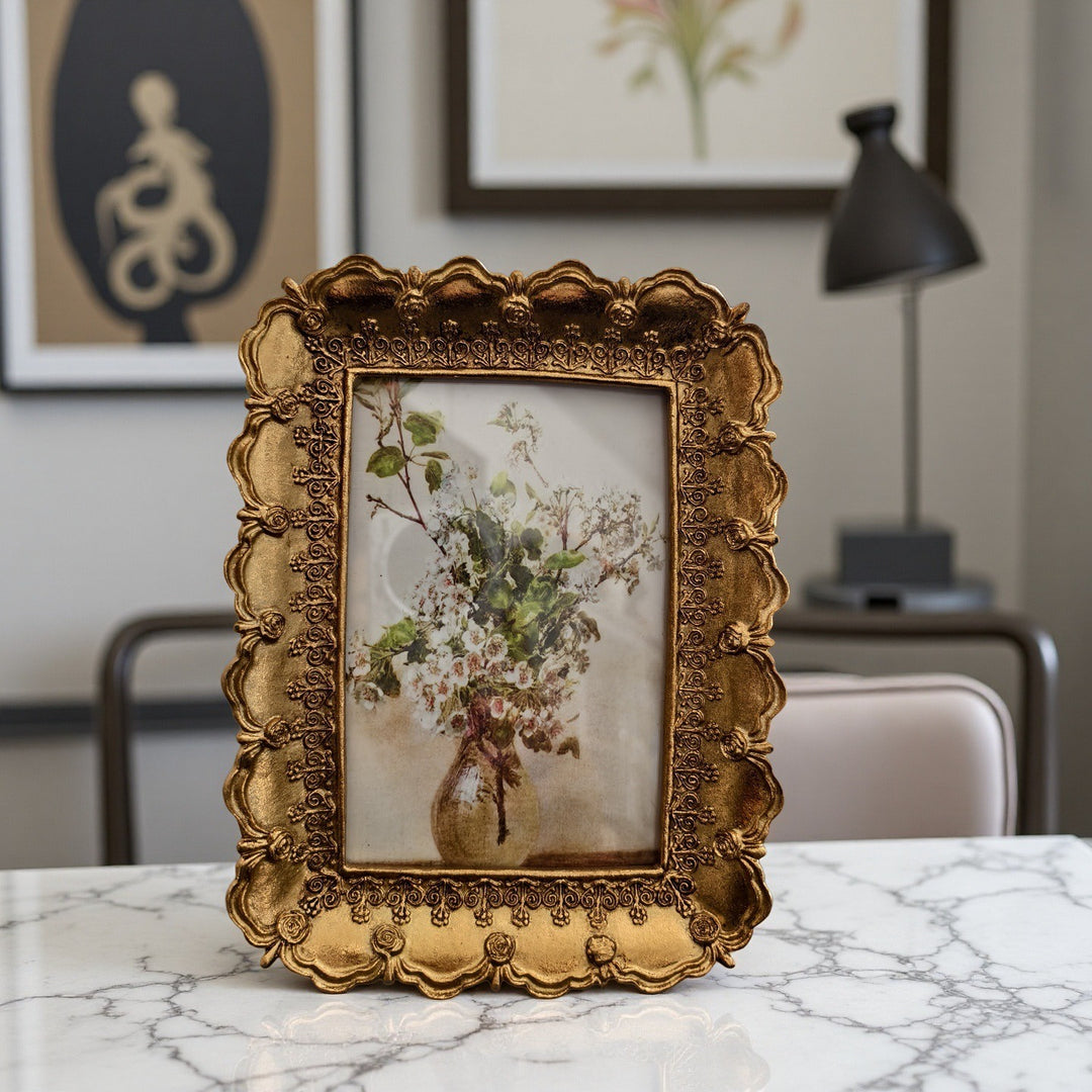 Vintage Glow Gold Frame