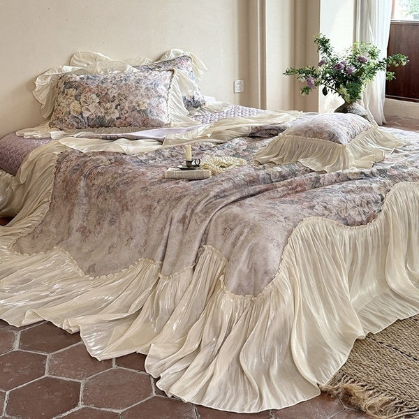 Pearl Garden Summer Quilted Blanket