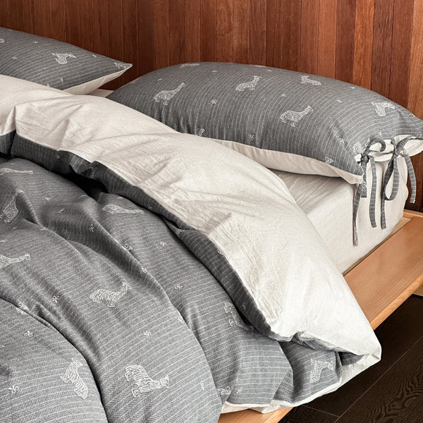 Snuggle Pup Linen Bedding Set