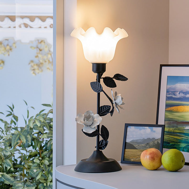Floral Vine Table Lamp