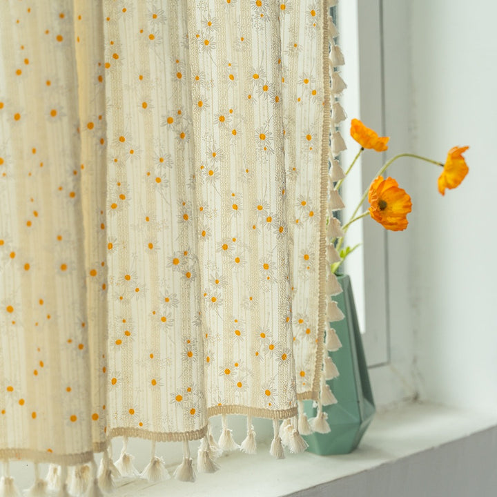 Daisyland Tassel Curtain