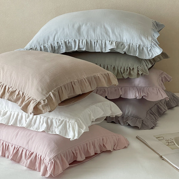 Ruffled Muslin Pillowcase Set