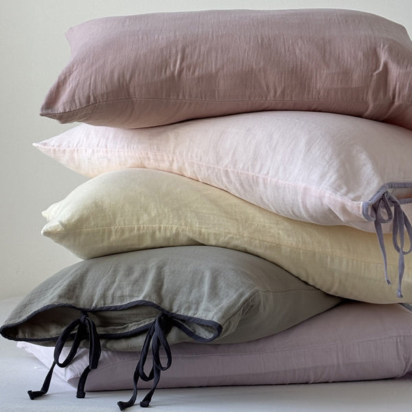 Colour Block Side Tie Pillowcase Set