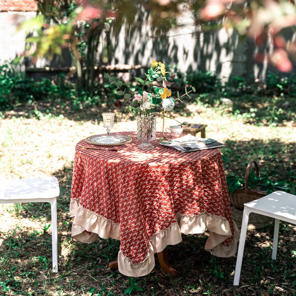 Rustic Ruffle Floral Tablecloth