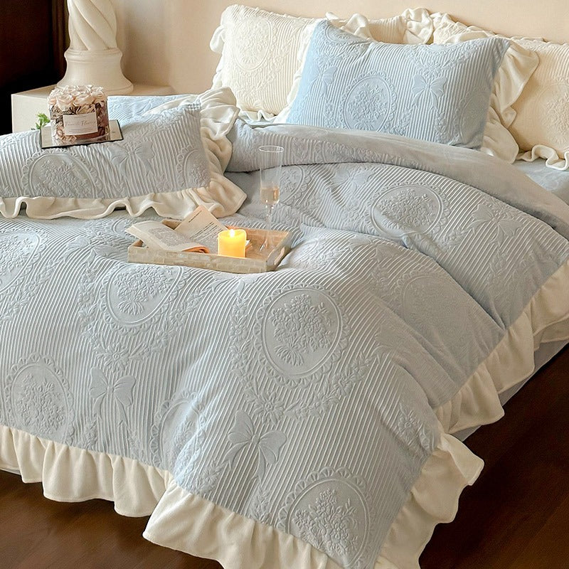 Warm French Ruffle Bedding Set
