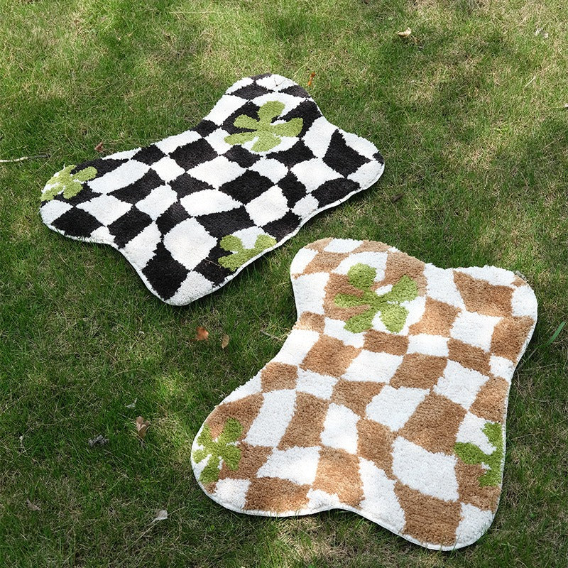 Wavy Checker Lucky Rug