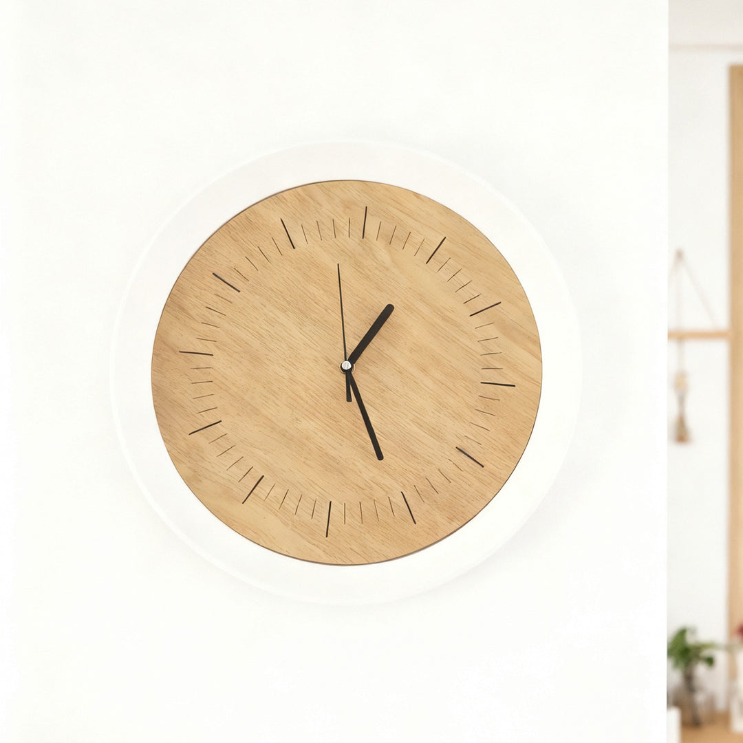 Line Mark Minimalist Clock