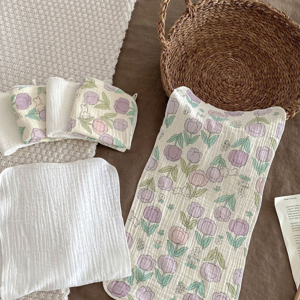 Tulip Muslin Burp Cloth Set
