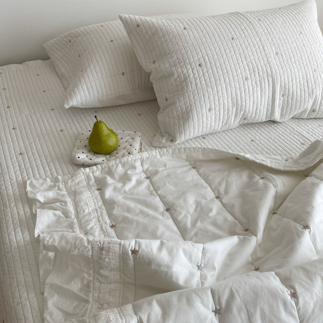 Twinkle Star Summer Quilted Blanket