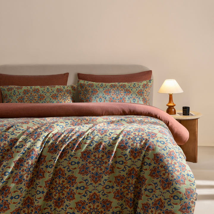 French Vintage Floral Bedding Set