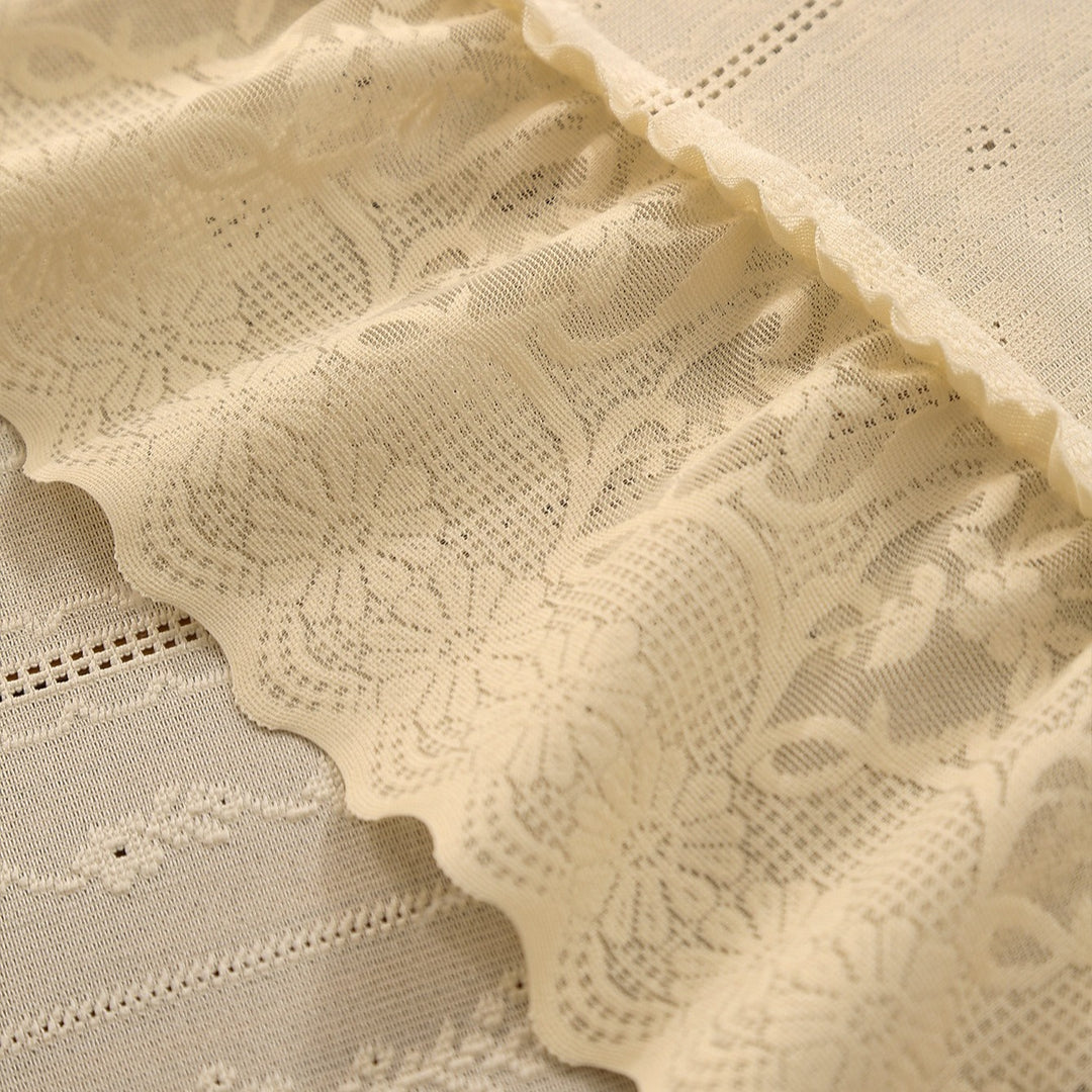 Chateau Lace Ruffle Tablecloth