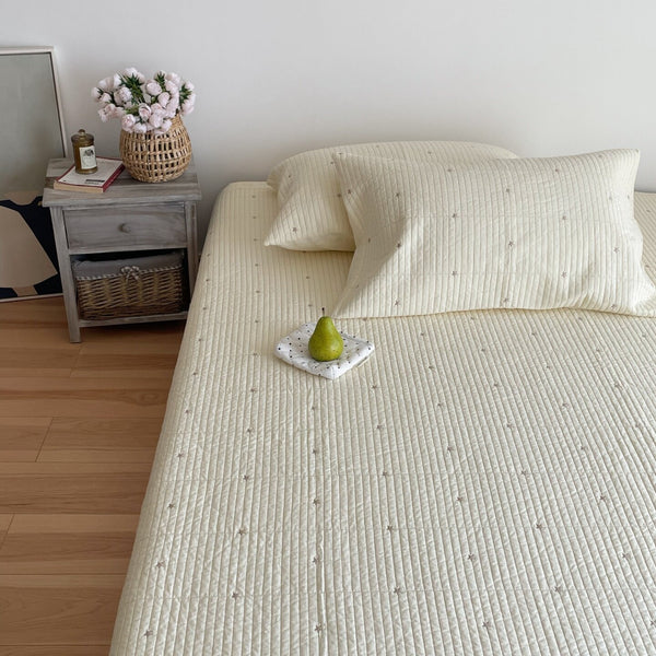 Twinkle Star Summer Quilted Blanket