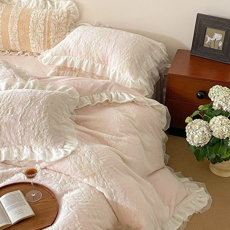 Miss Daisy Bedding Set