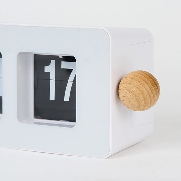 Funky Docky Desk Clock