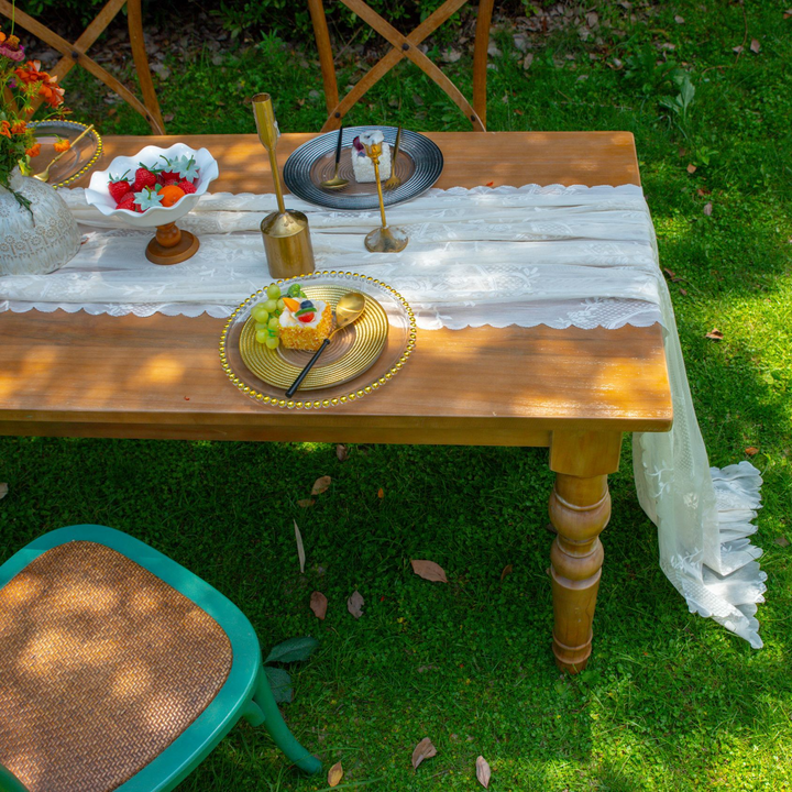 Wreath Lace Scallop Tablecloth