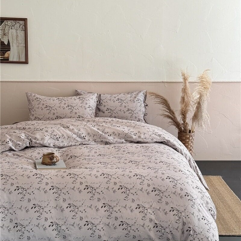Serene Botanical Bedding Set