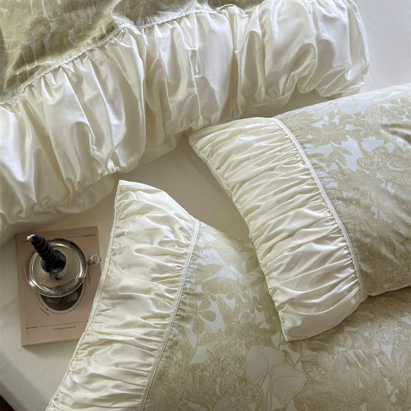 Royal Ruffle Bedding Set