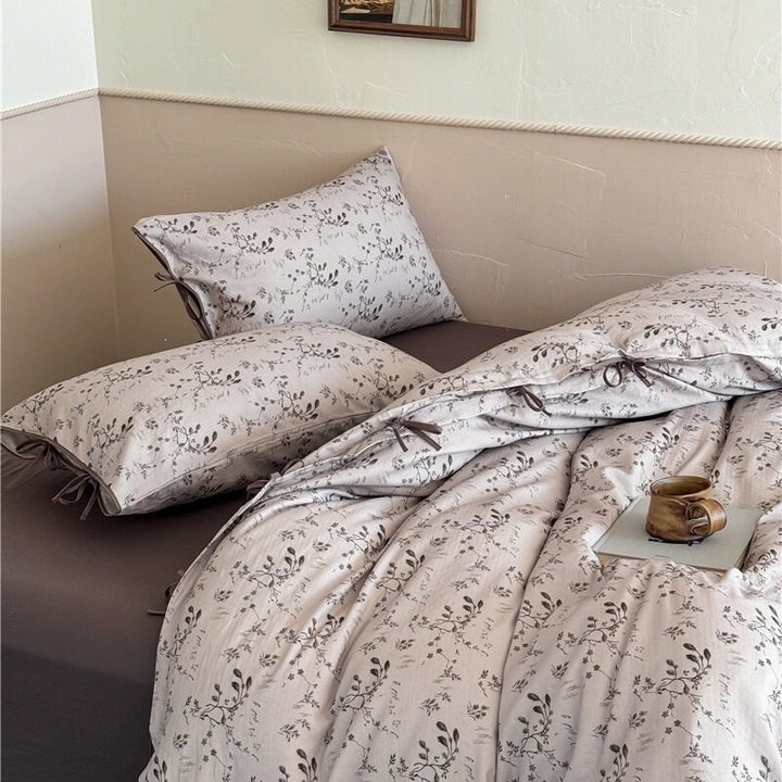 Serene Botanical Bedding Set