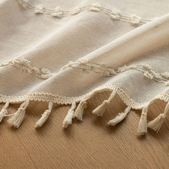 Farmhouse Pom Pom Tassel Tablecloth