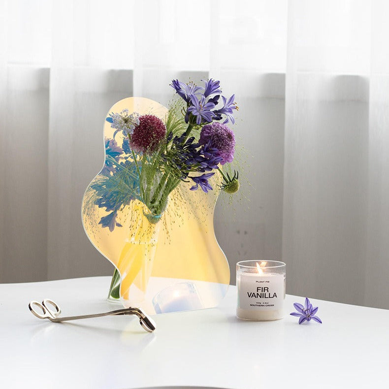 Soft Silhouette Vase