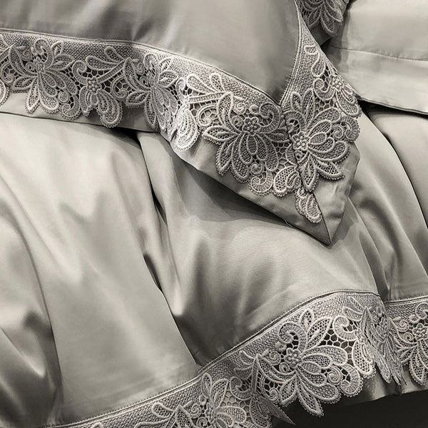 Alice Dream Bedding Set