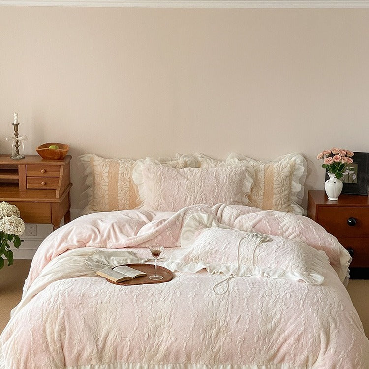 Miss Daisy Bedding Set