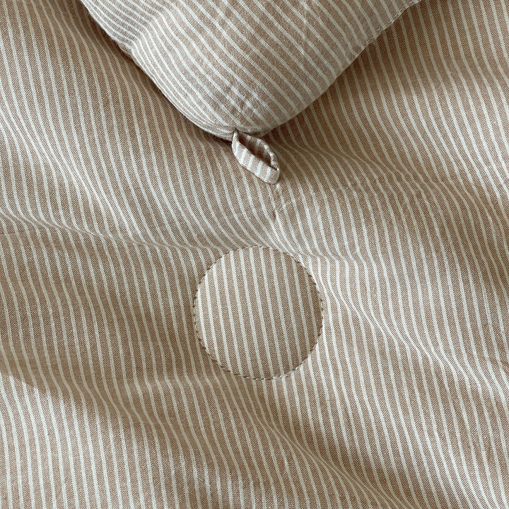 Minimalist Stripe Summer Quilted Blanket