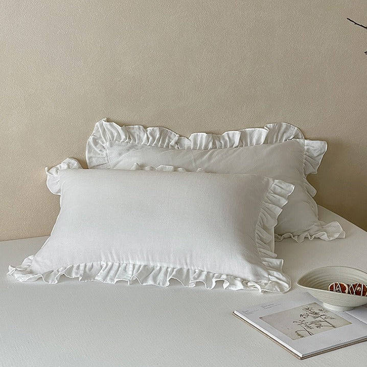 Ruffled Muslin Pillowcase Set