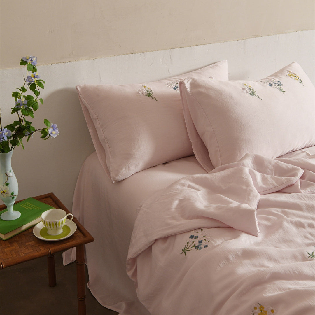 Cottage Wildflower Summer Quilted Blanket