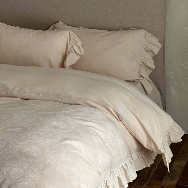 Lila's Vintage Ruffle Bedding Set
