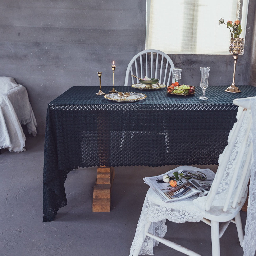 Rustic Ripple Lace Tablecloth