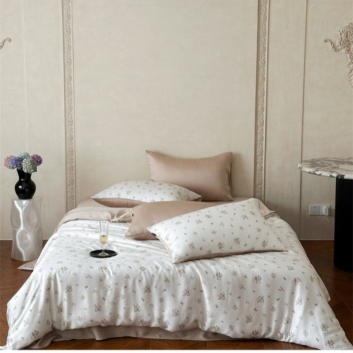 Breeze Bloom Bedding Set