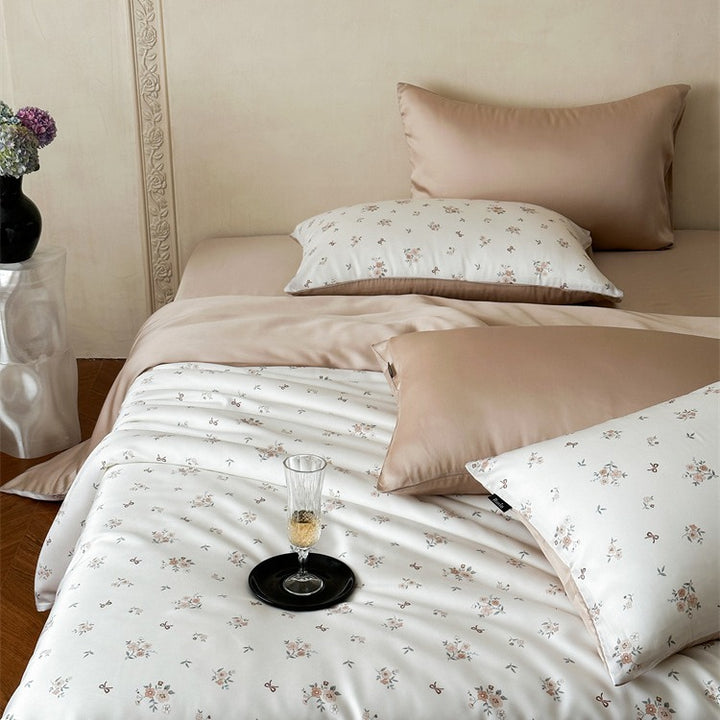 Breeze Bloom Bedding Set