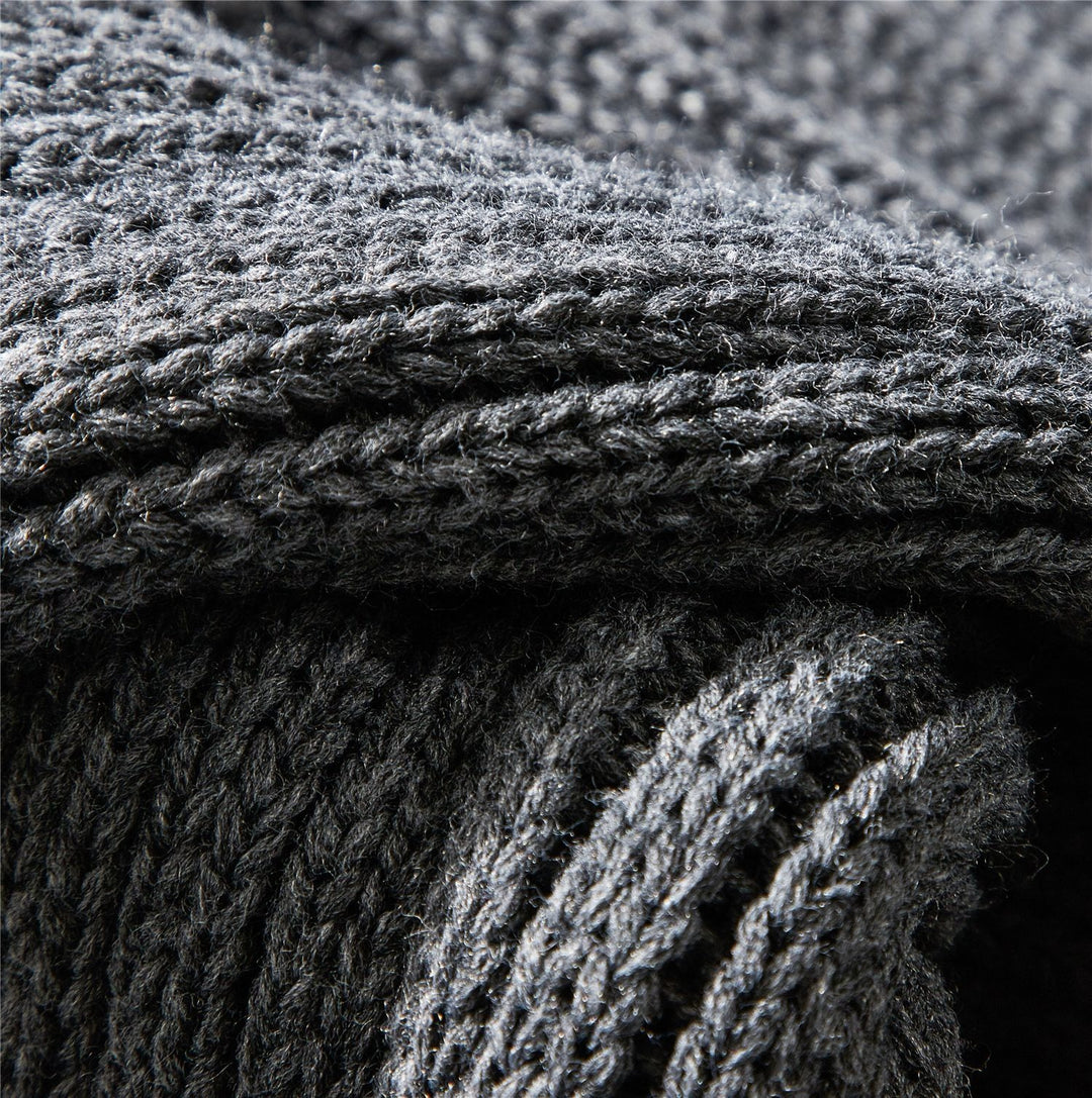 Pom Pom Blanket