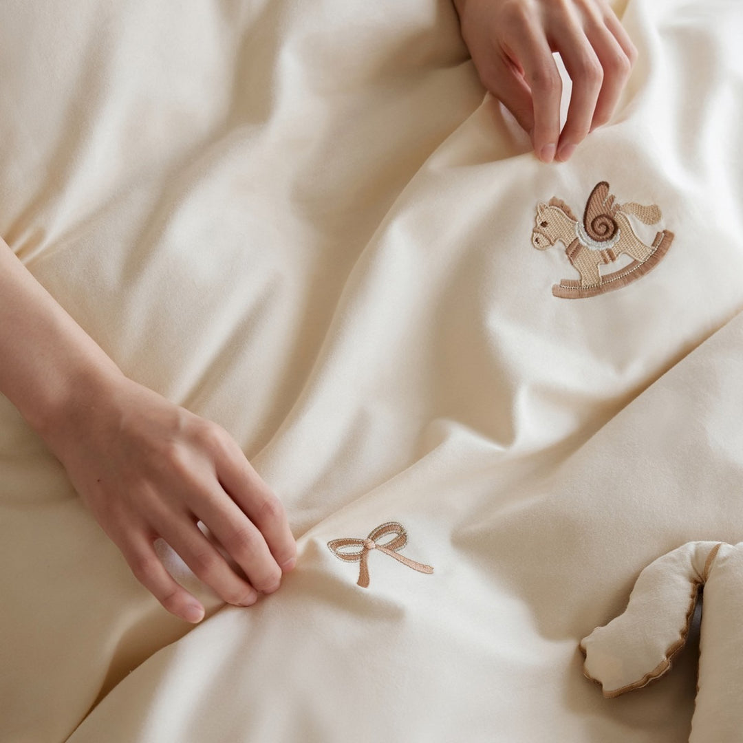 Hobbyhorse & Bow Bedding Set