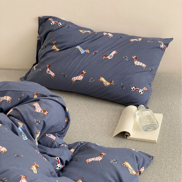 Sweater Dachshund Bedding Set