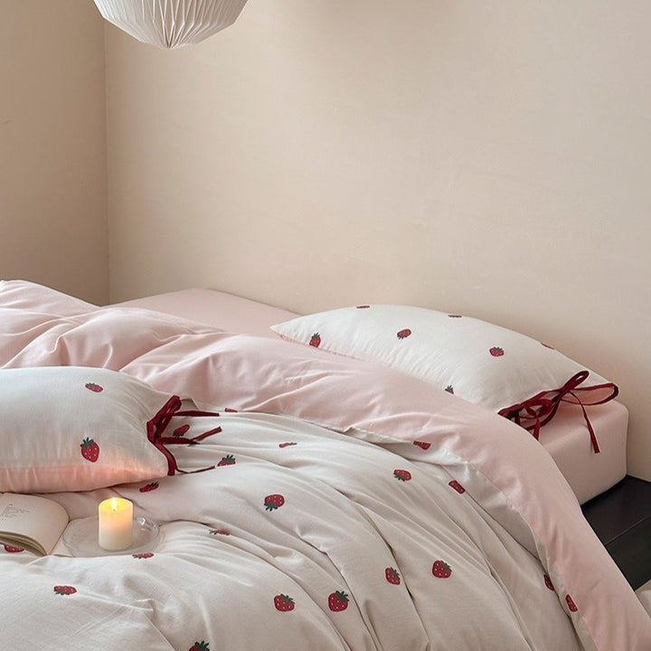 Strawberry Marshmallow Bedding Set