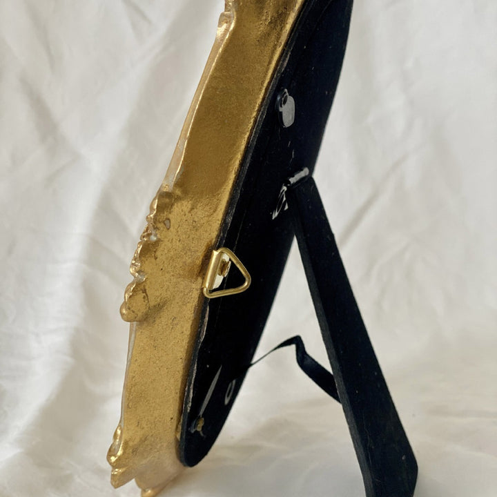 Rose Garden Oval Frame