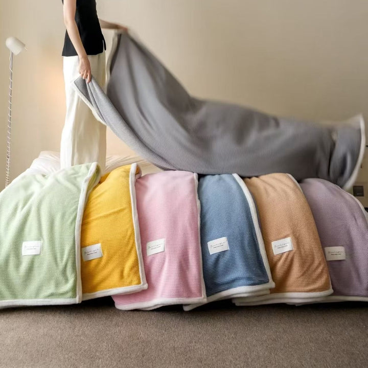 Macaron Bubble Throw
