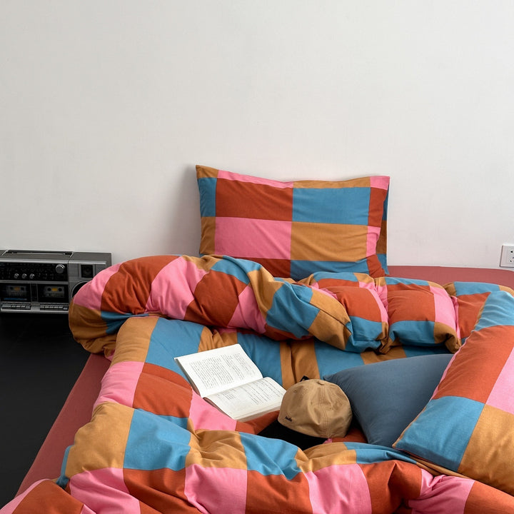 Funky Checkered Bedding Set Collection