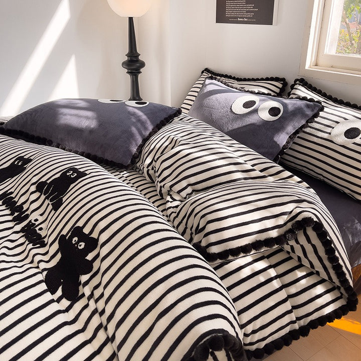 Purrfectly Cozy Bear Print Bedding Set