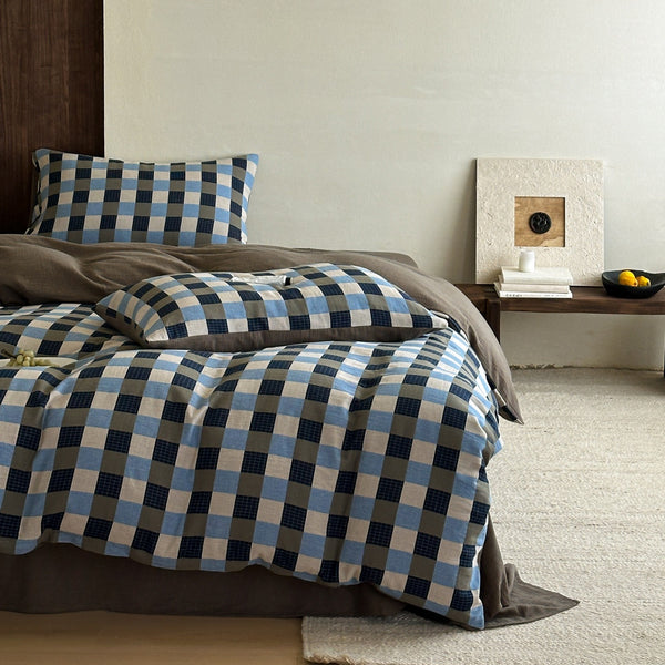 Ocean Grid Bedding Set