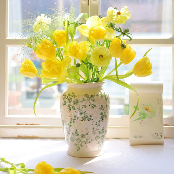 Green Garden Ceramic Vase
