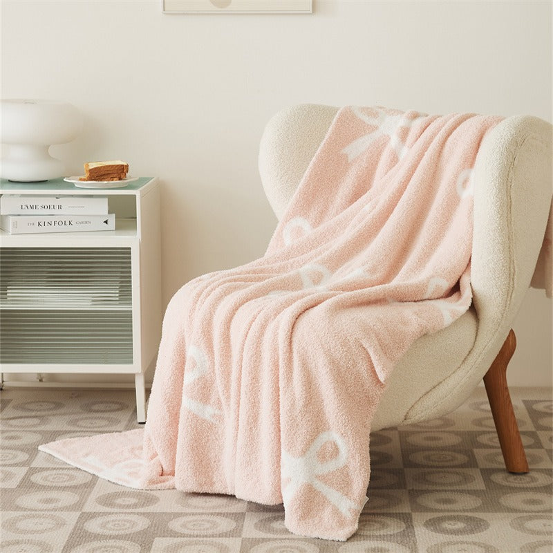 Bow Present Blanket Collection